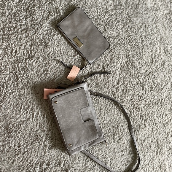Grey and silver juicy couture bag with a removable wallet - Picture 5 of 6